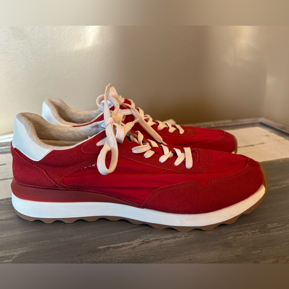Cushionaire Women’s‎ Kicks Nylon Sneaker - Size 11